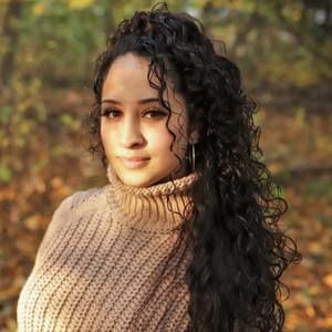 Meet your Posher, Carmen